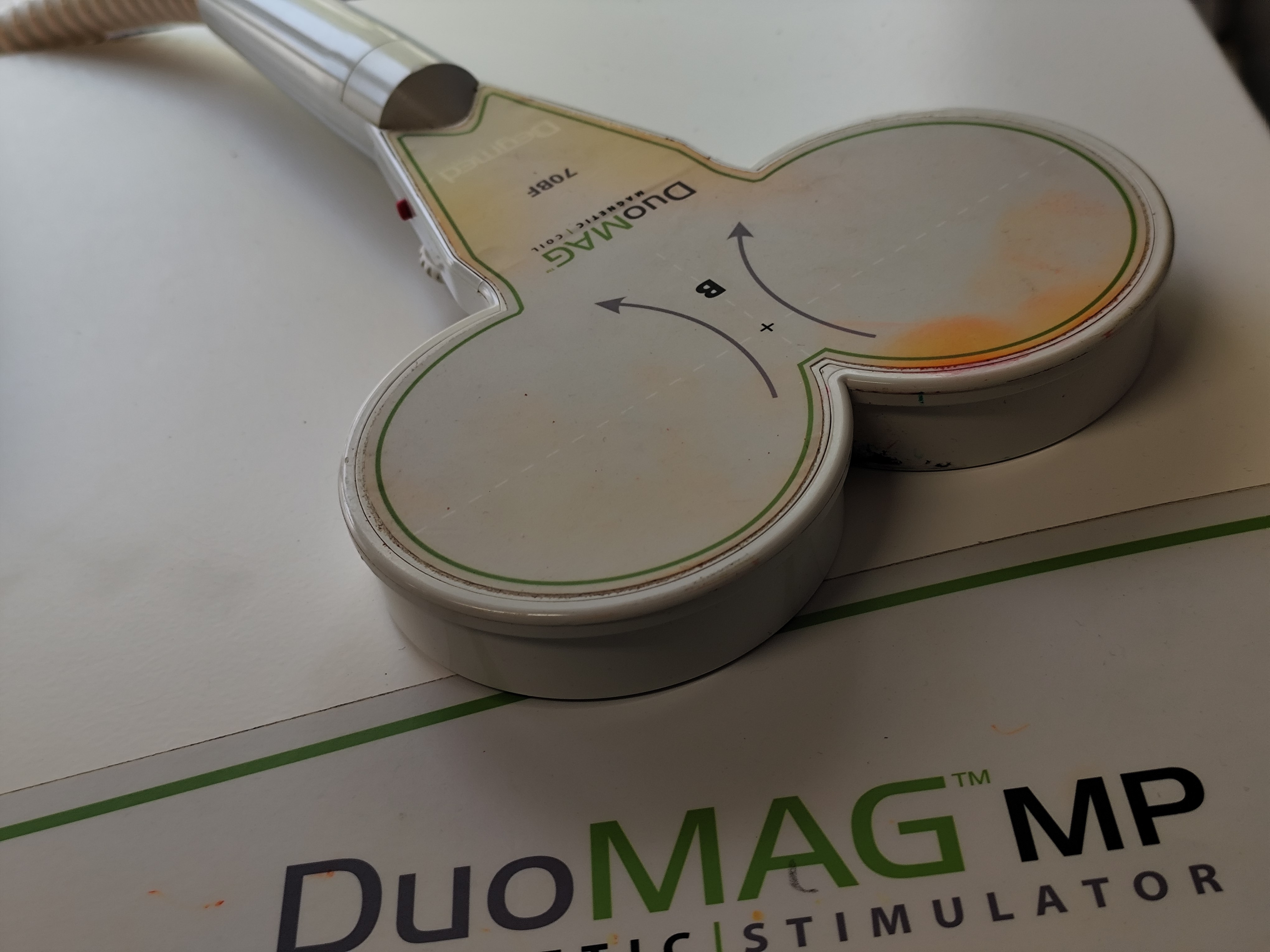Estimulaci&oacute;n magn&eacute;tica transcraneal - DuoMAG